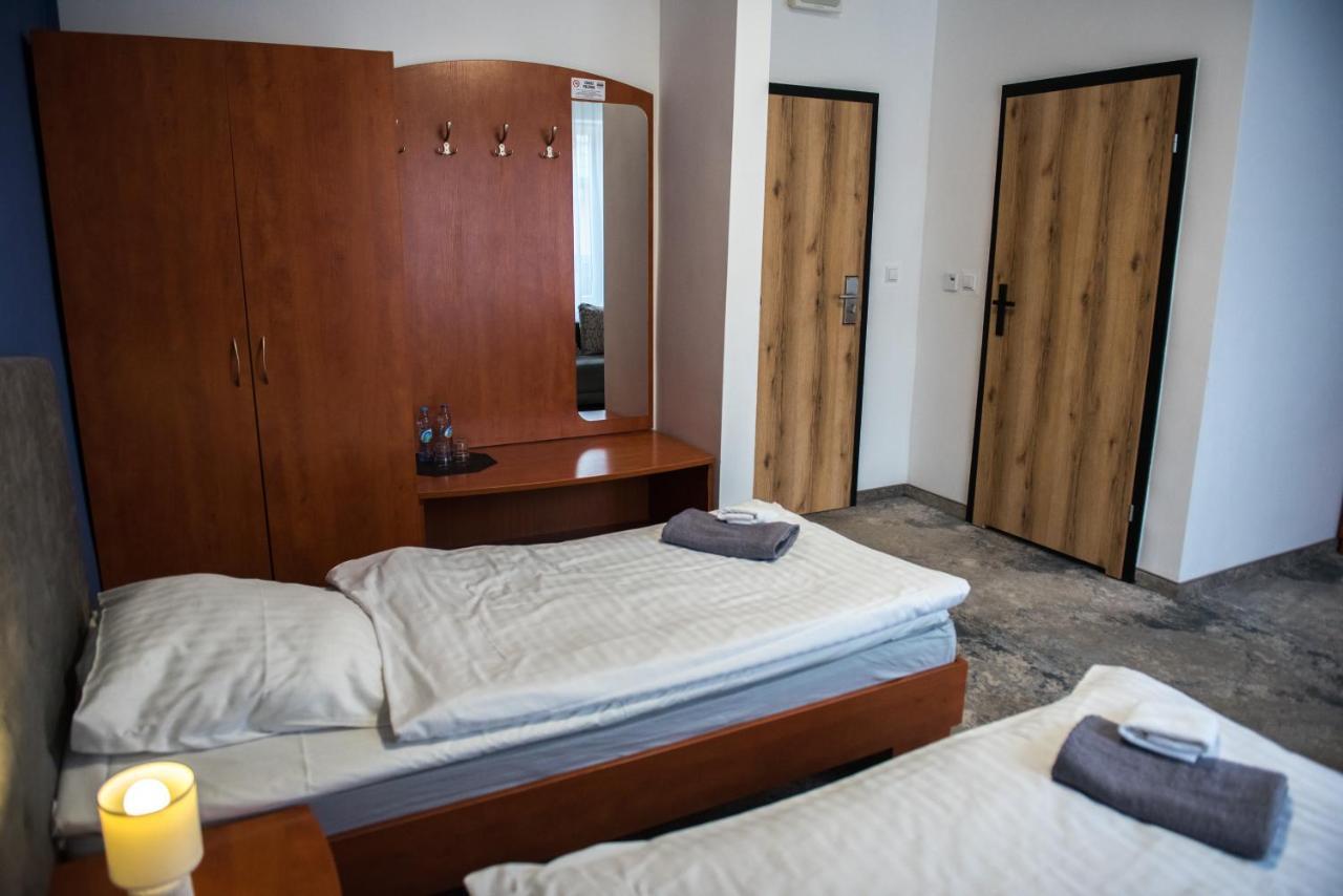 Hotel Paradiso Suchedniów Dış mekan fotoğraf