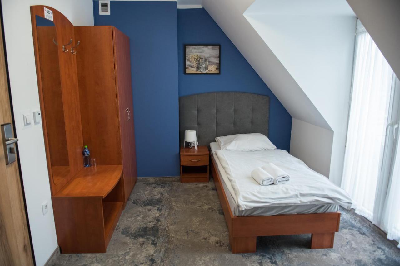 Hotel Paradiso Suchedniów Dış mekan fotoğraf