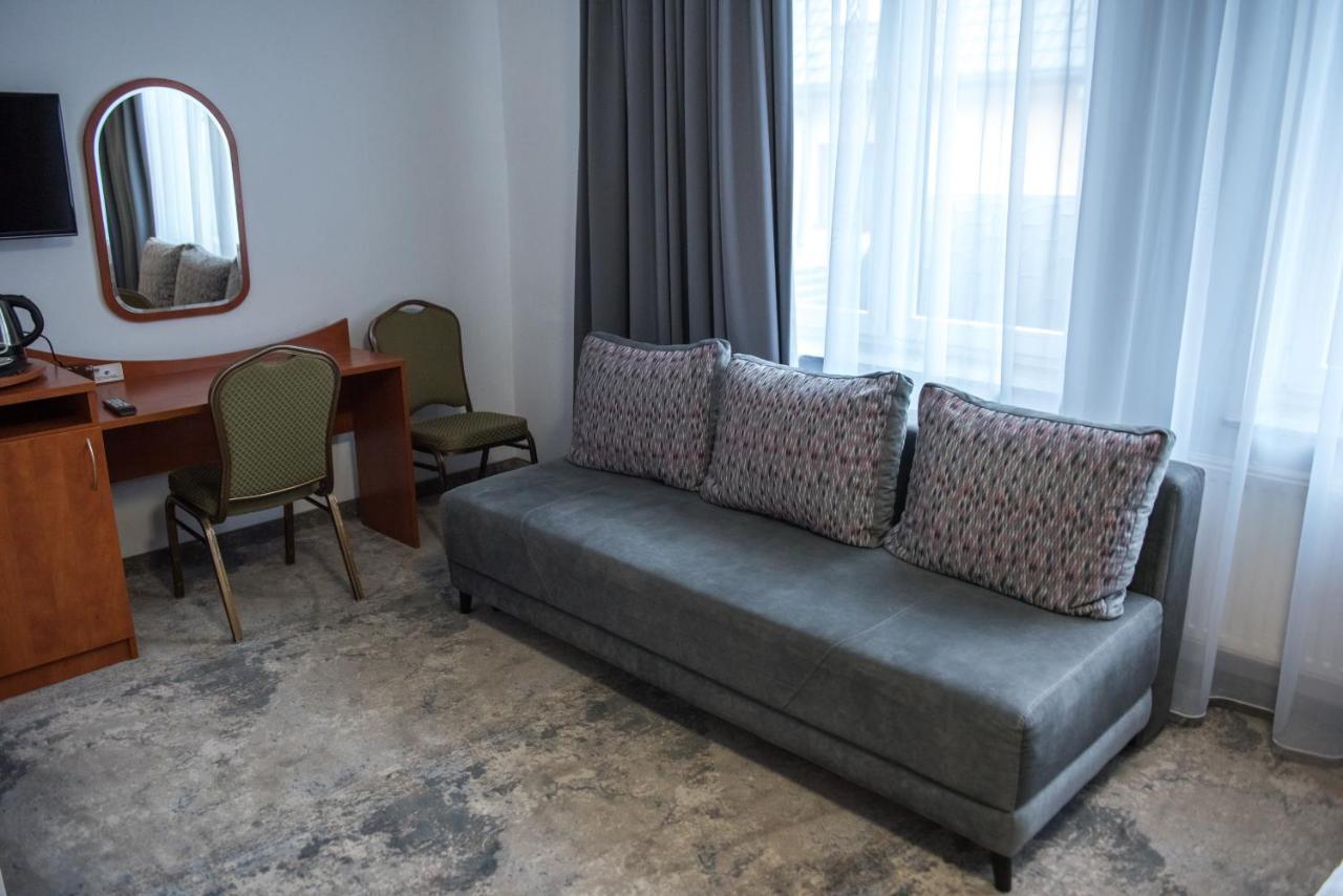 Hotel Paradiso Suchedniów Dış mekan fotoğraf