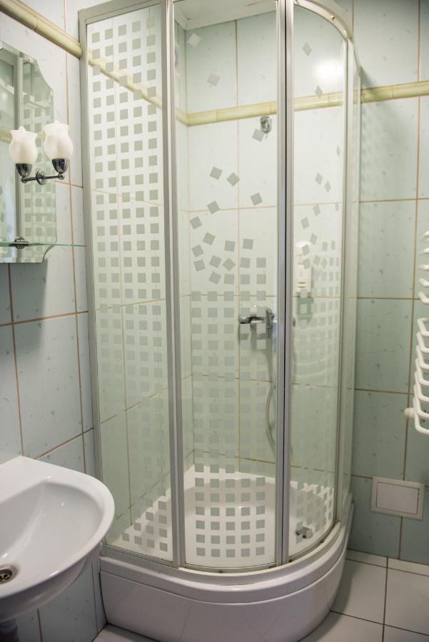 Hotel Paradiso Suchedniów Dış mekan fotoğraf