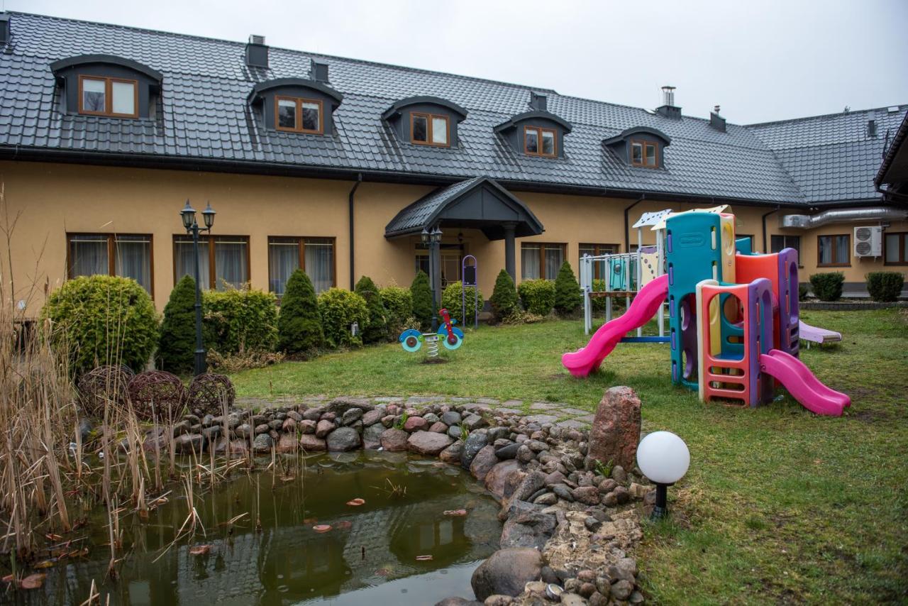 Hotel Paradiso Suchedniów Dış mekan fotoğraf