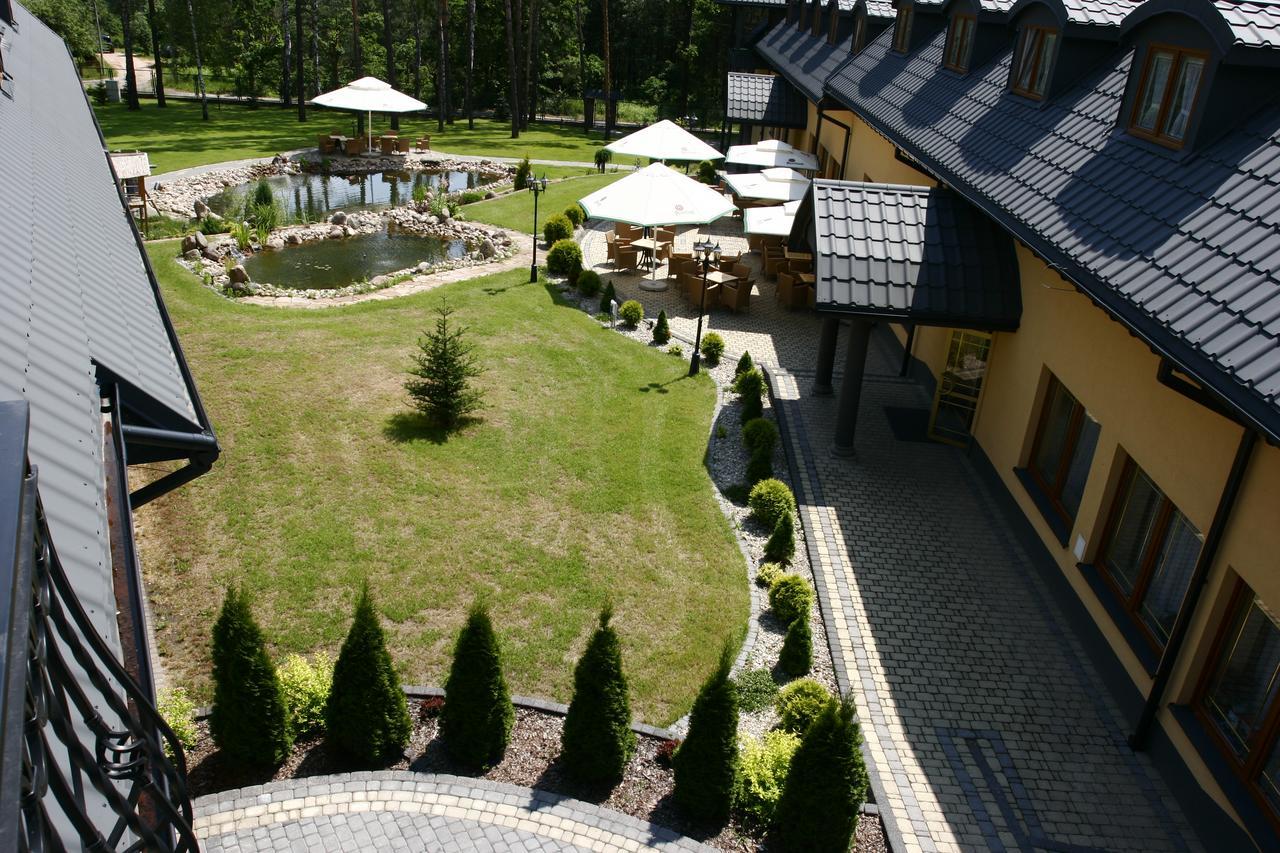 Hotel Paradiso Suchedniów Dış mekan fotoğraf