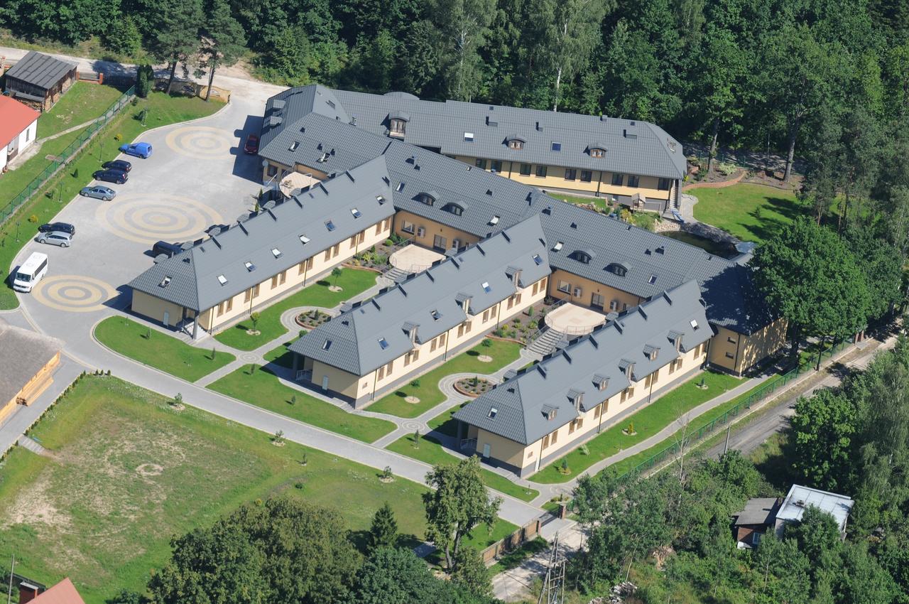 Hotel Paradiso Suchedniów Dış mekan fotoğraf